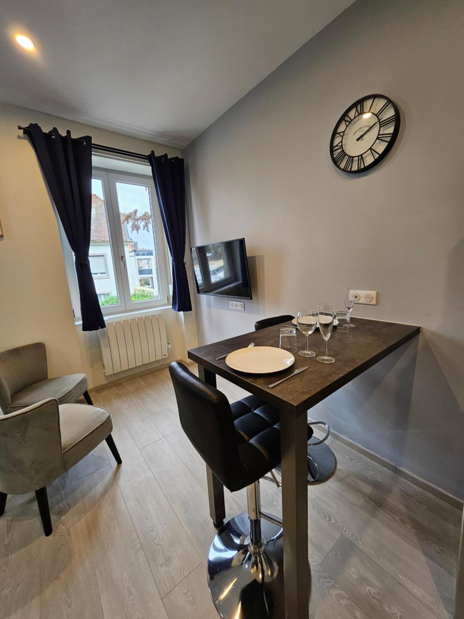 Colmar Apartment ภายนอก รูปภาพ